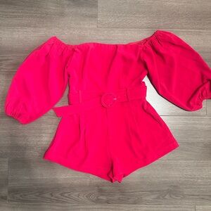 CHOOSY on or off shoulder magenta romper, NWT, size 6!😍